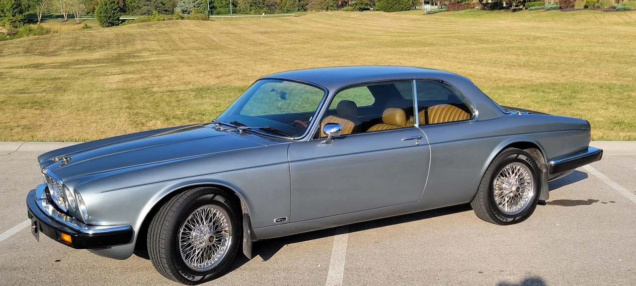 1975 Jaguar XJ Coupe - Image 8 of 31