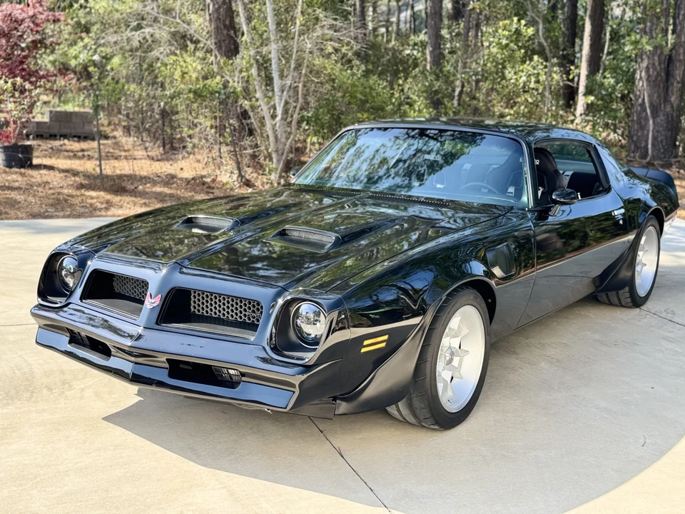1976 Pontiac Firebird 2nd Gen - Image 8 of 31