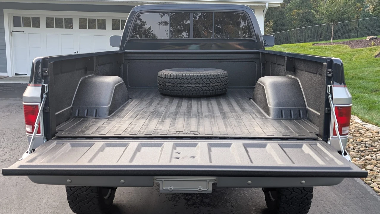 1983 Chevrolet C/K 3rd Gen - Image 15 of 31