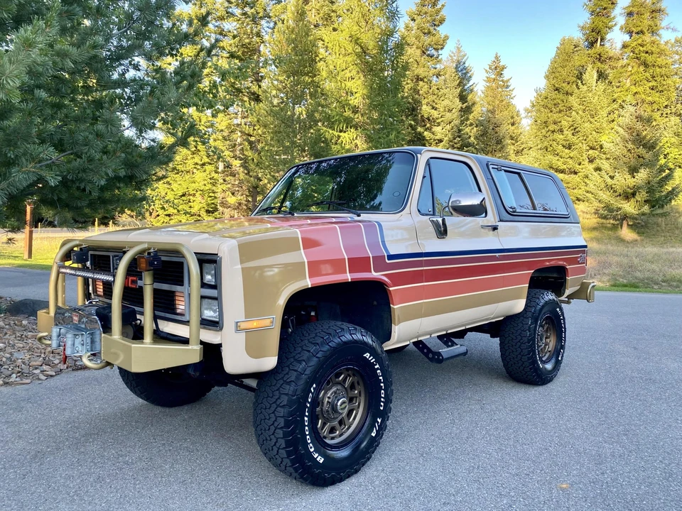 1984 GMC Jimmy 2nd Gen - Image 5 of 31