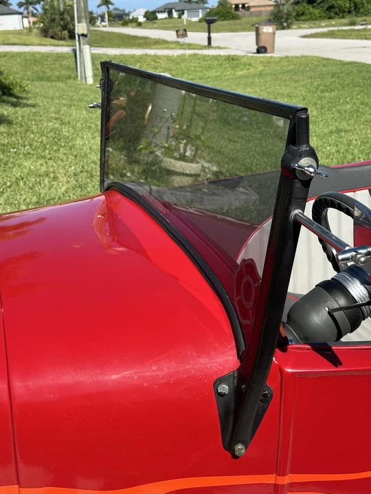 Ford Model T - Image 18 of 31