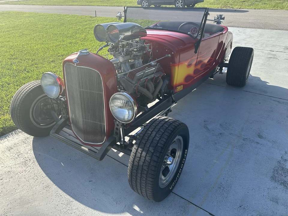Ford Model T - Image 4 of 31