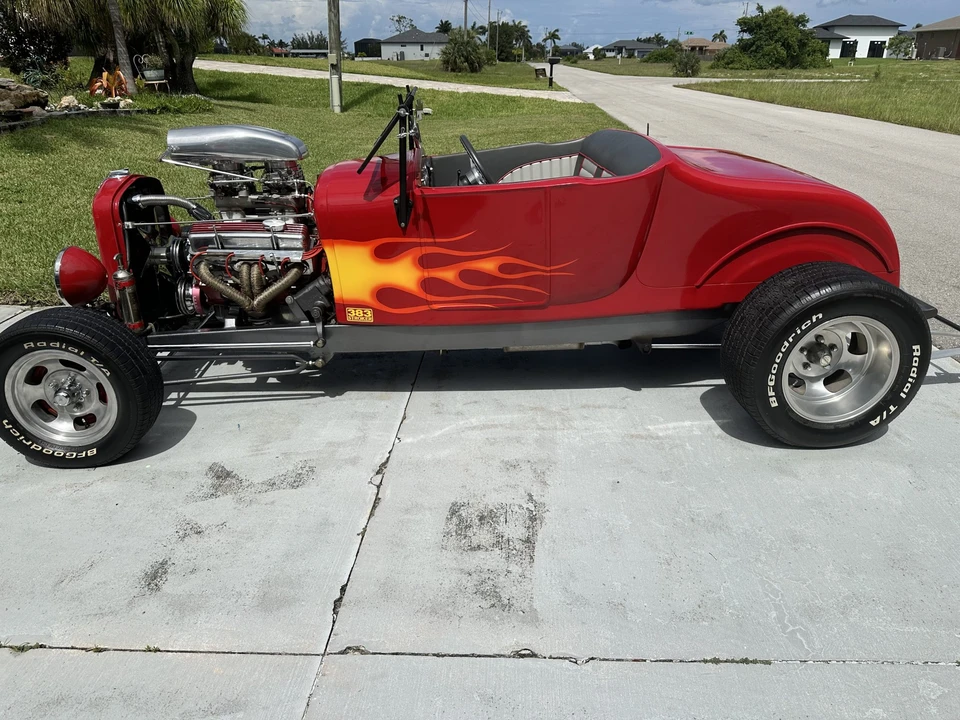 Ford Model T - Image 11 of 31