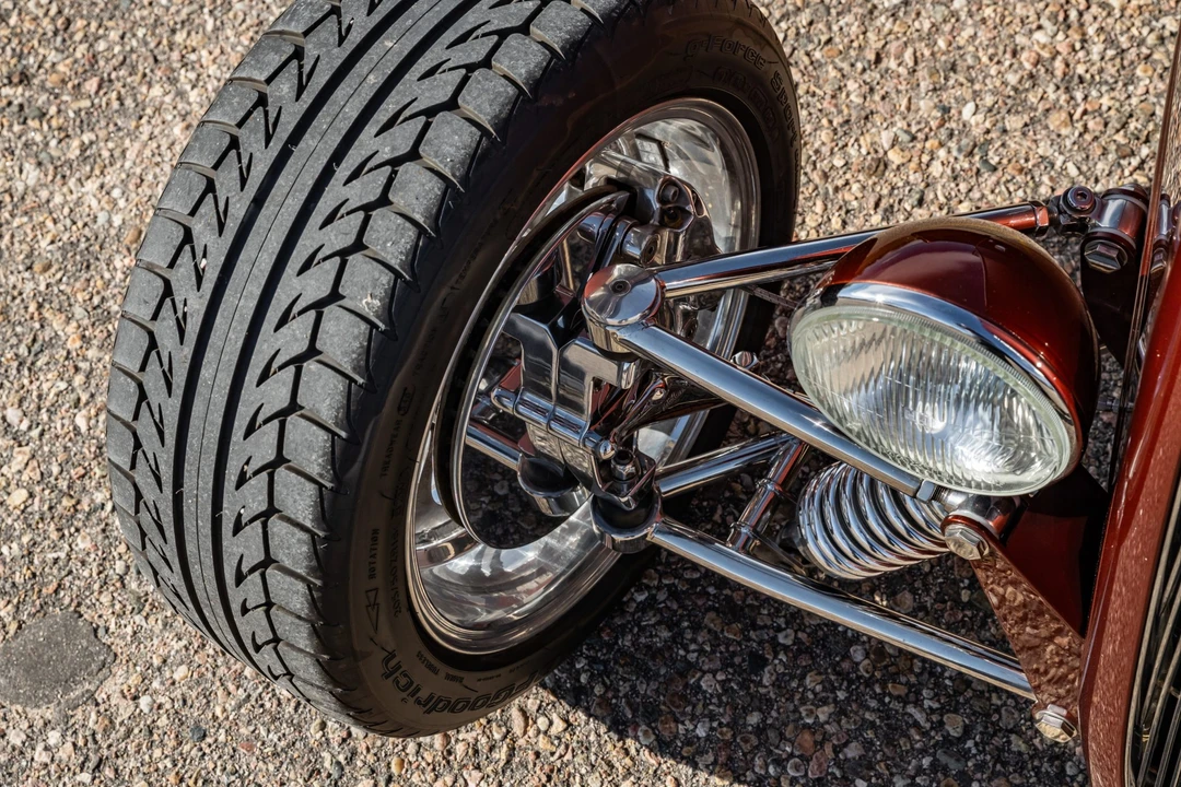 Ford Hot Rod - Image 29 of 31