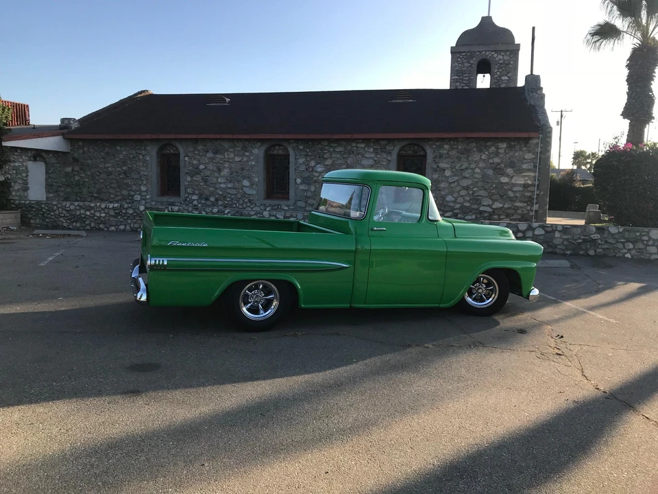 Chevrolet Task Force - Image 15 of 31