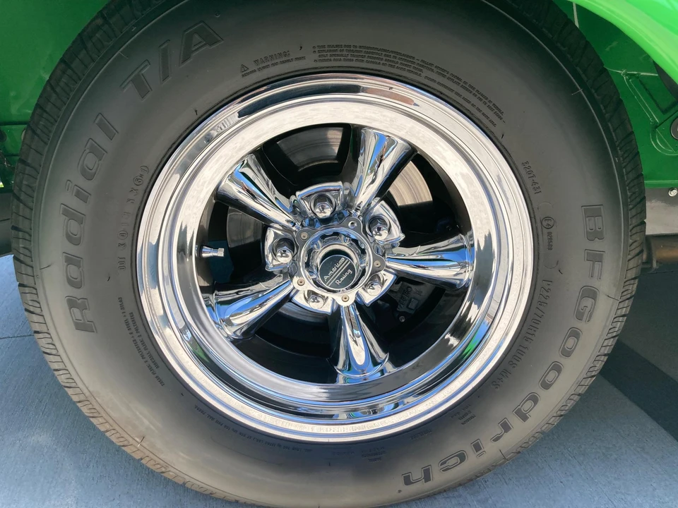Chevrolet Task Force - Image 28 of 31