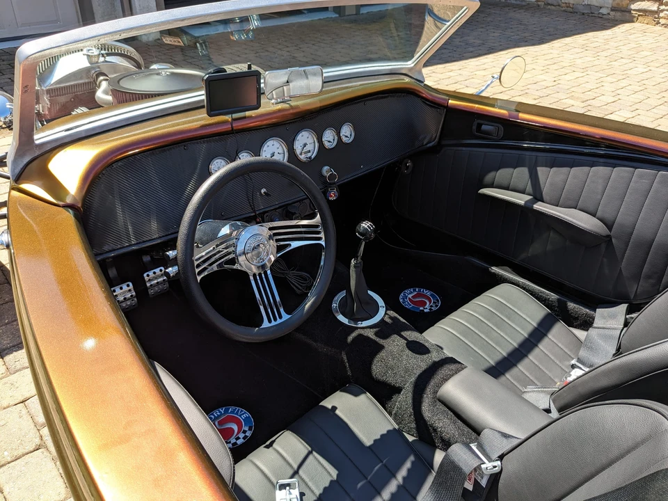 Factory Five Roadster - Image 26 of 31
