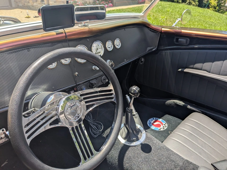 Factory Five Roadster - Image 30 of 31