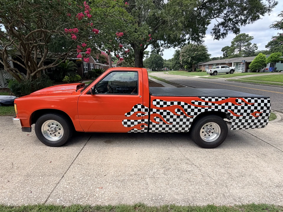 1989 Chevrolet S-10 - Image 4 of 31