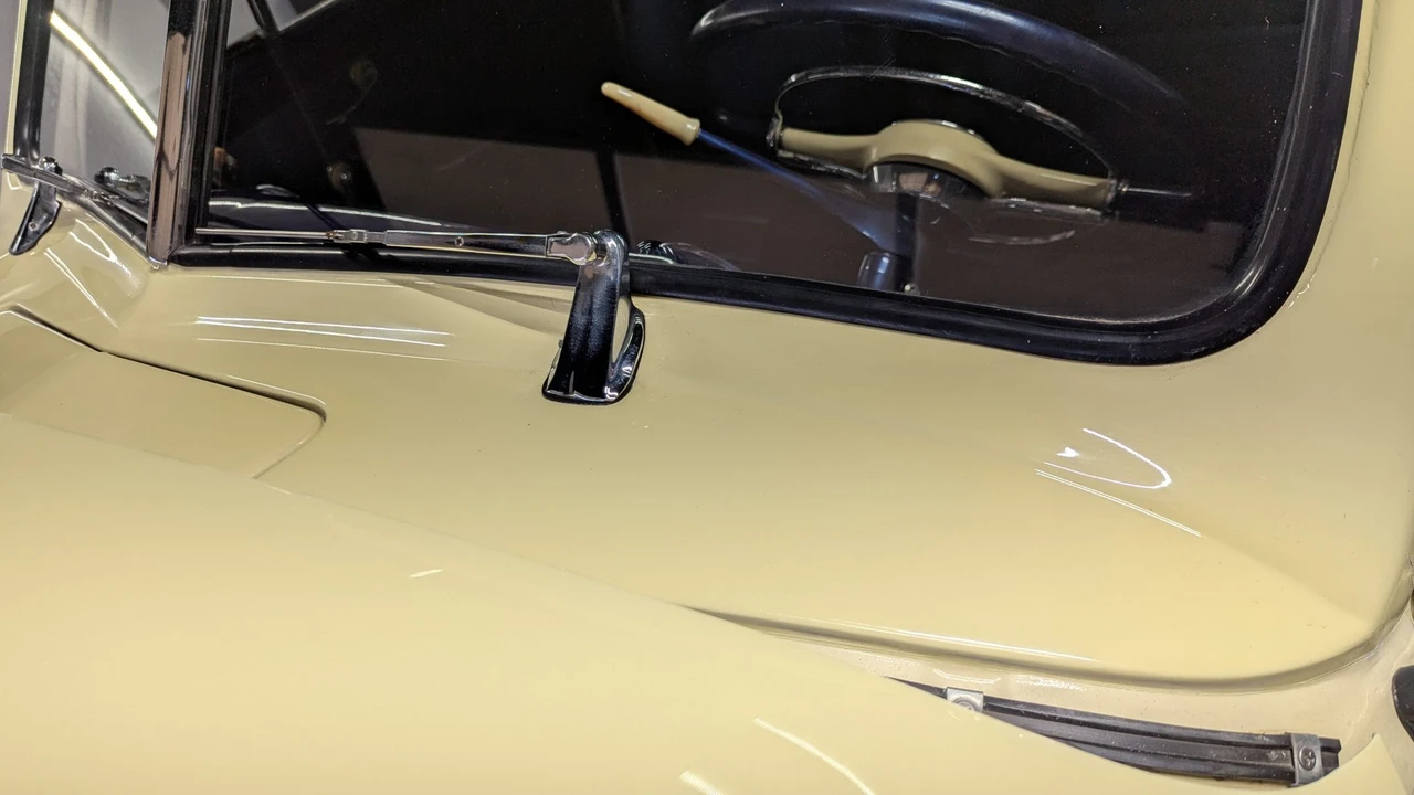 1948 Chevrolet Stylemaster & Fleetmaster & Fleetline - Image 17 of 31
