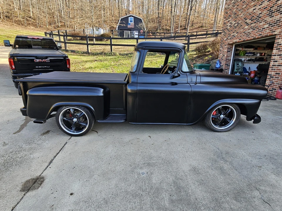 1959 Chevrolet Task Force - Image 5 of 31