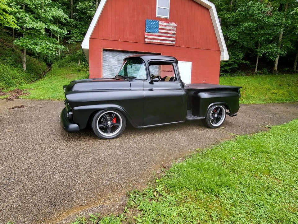 1959 Chevrolet Task Force - Image 9 of 31