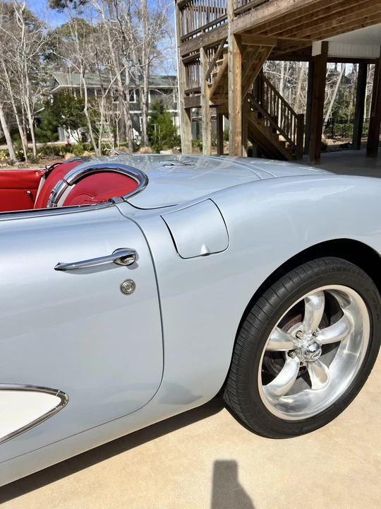 1960 Chevrolet Corvette C1 - Image 22 of 31
