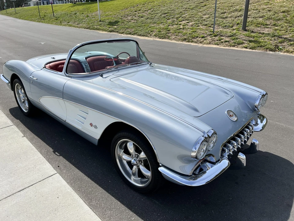 1960 Chevrolet Corvette C1 - Image 7 of 31