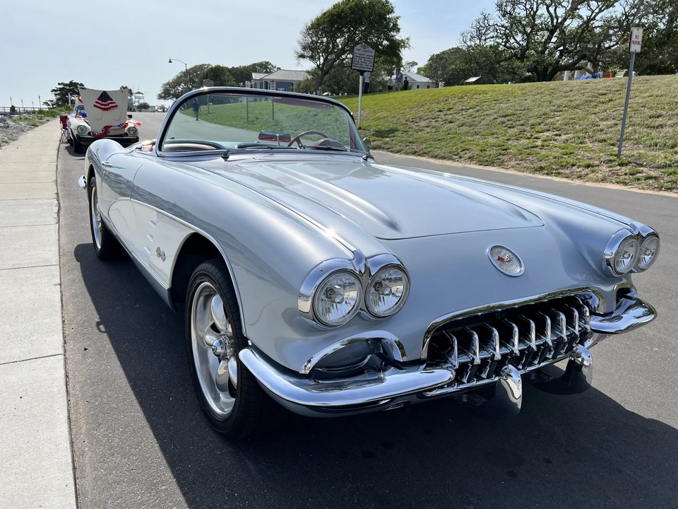 1960 Chevrolet Corvette C1 - Image 9 of 31