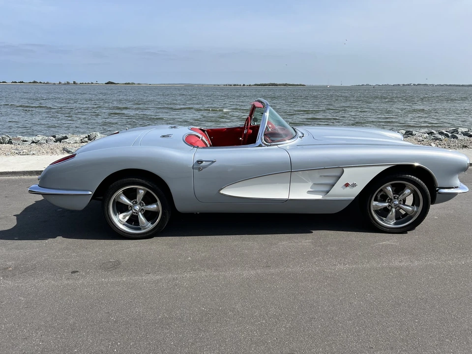 1960 Chevrolet Corvette C1 - Image 6 of 31