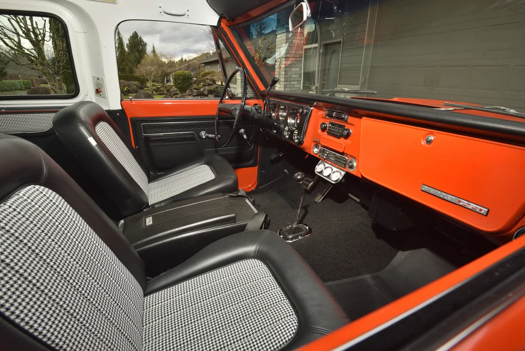 1972 Chevrolet K5 Blazer 1st Gen - Image 27 of 31