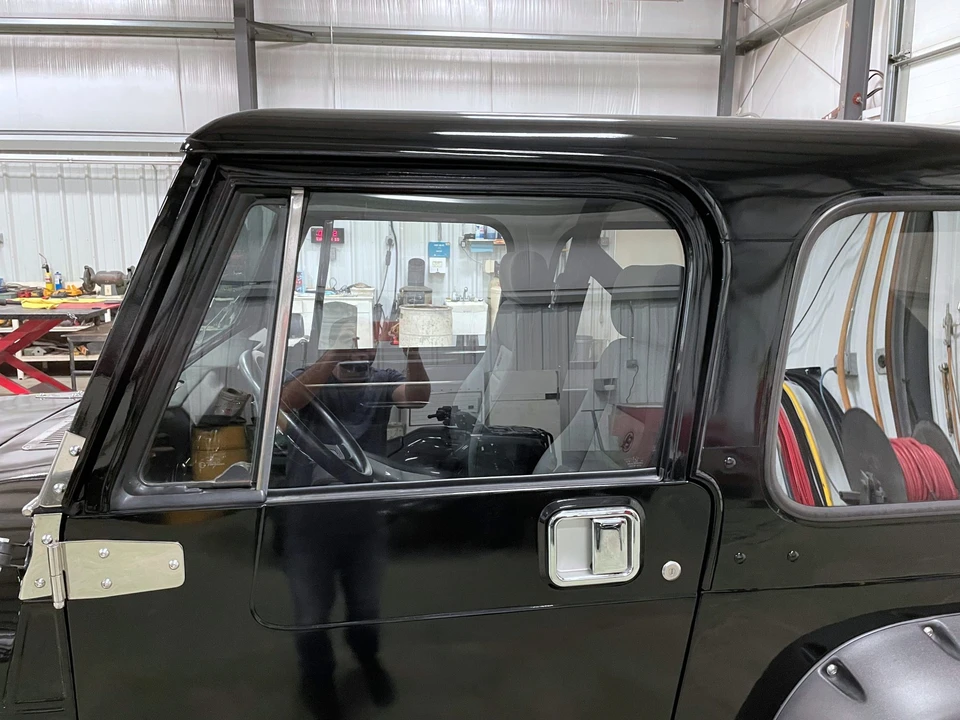 1982 Jeep CJ7 - Image 27 of 31