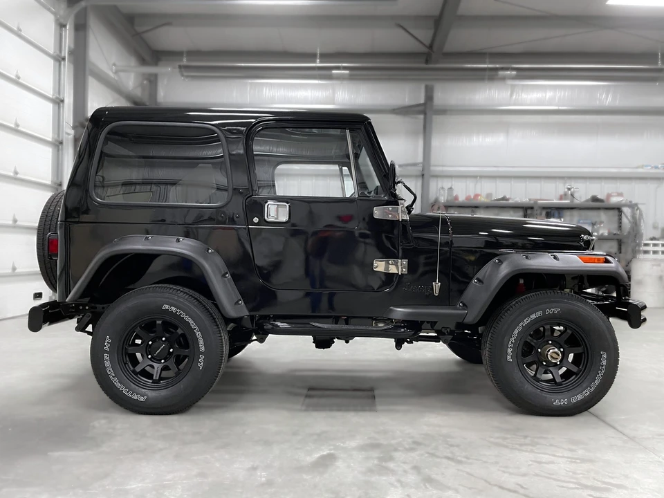 1982 Jeep CJ7 - Image 9 of 31
