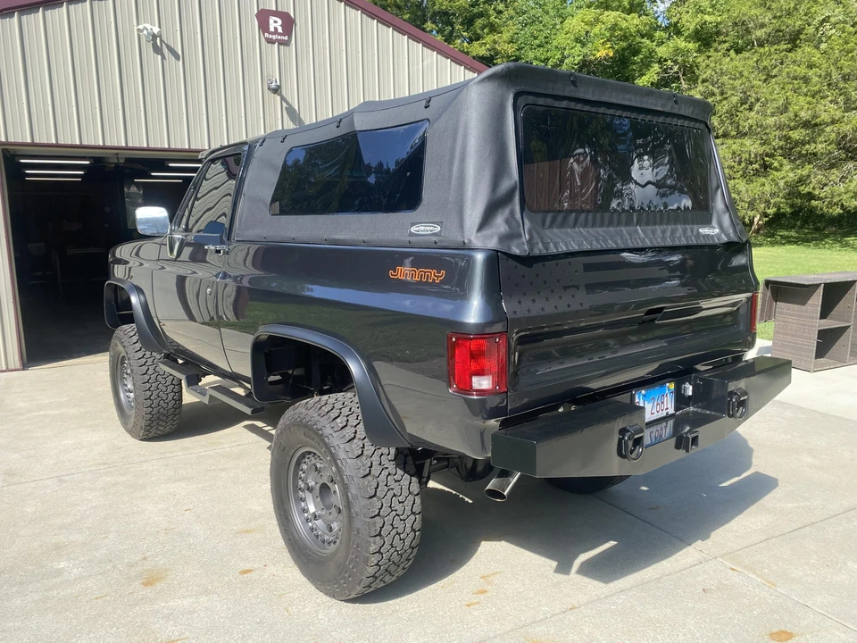 1987 GMC Jimmy 2nd Gen - Image 9 of 31