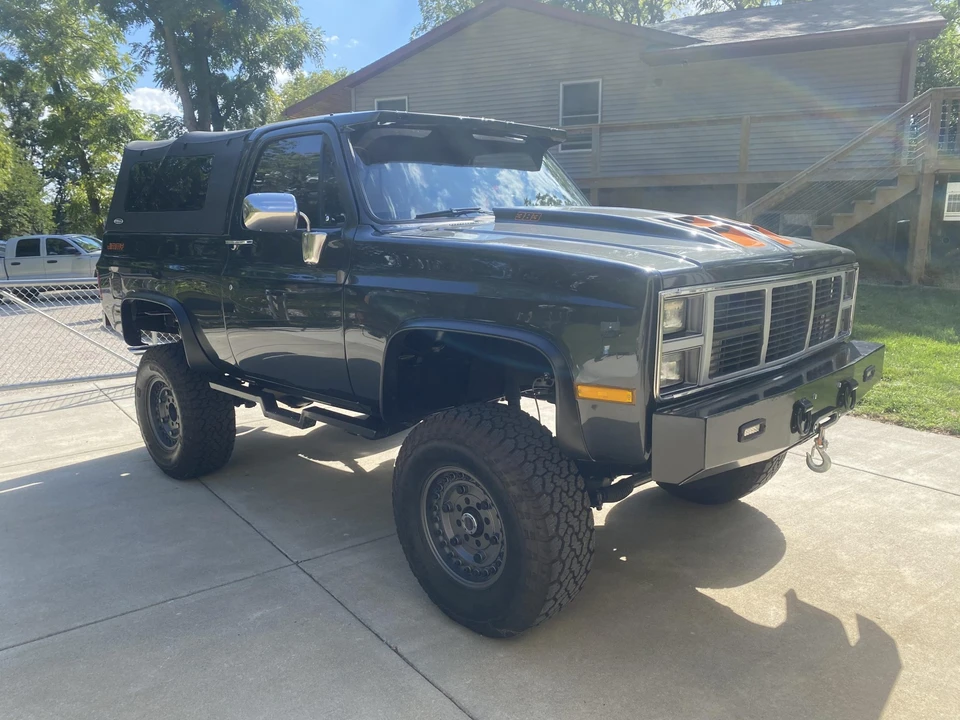 1987 GMC Jimmy 2nd Gen - Image 19 of 31