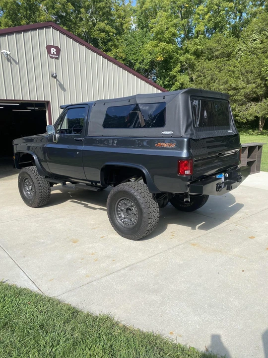 1987 GMC Jimmy 2nd Gen - Image 8 of 31