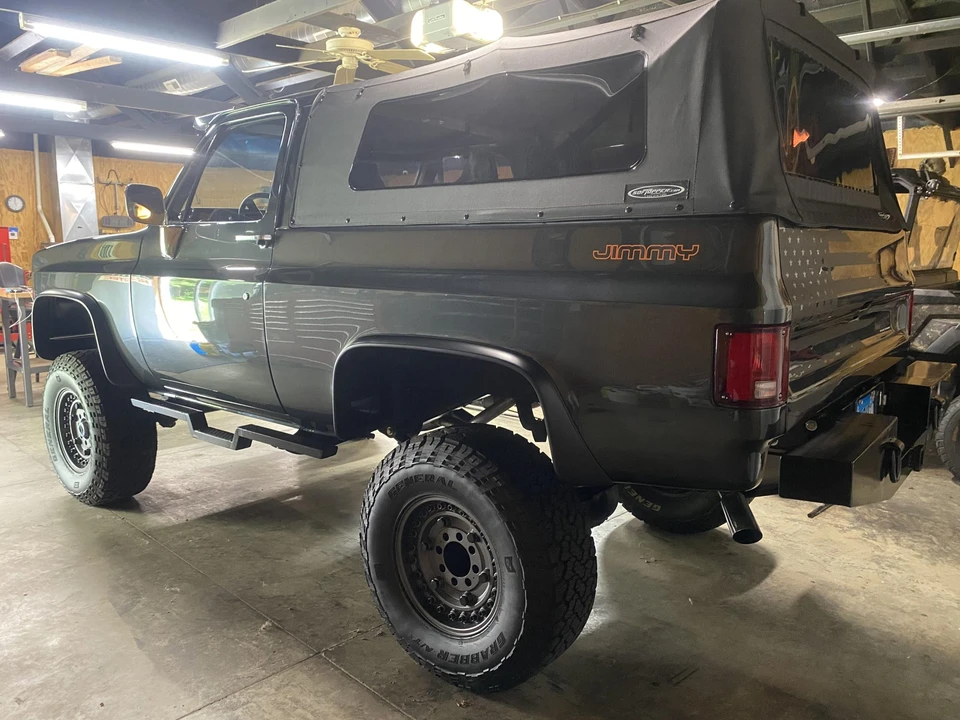1987 GMC Jimmy 2nd Gen - Image 4 of 31