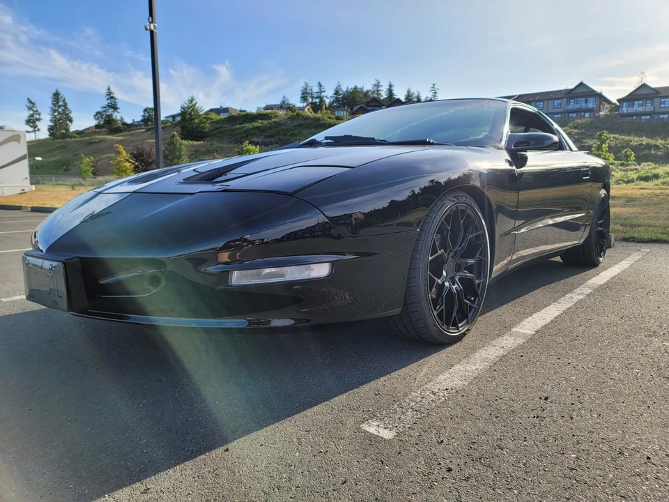 1994 Pontiac Firebird 4th Gen - Image 2 of 31