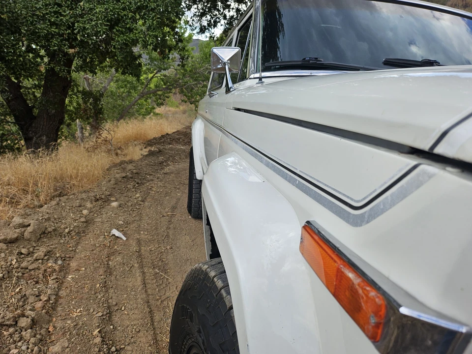 1983 Jeep SJ Cherokee - Image 25 of 31