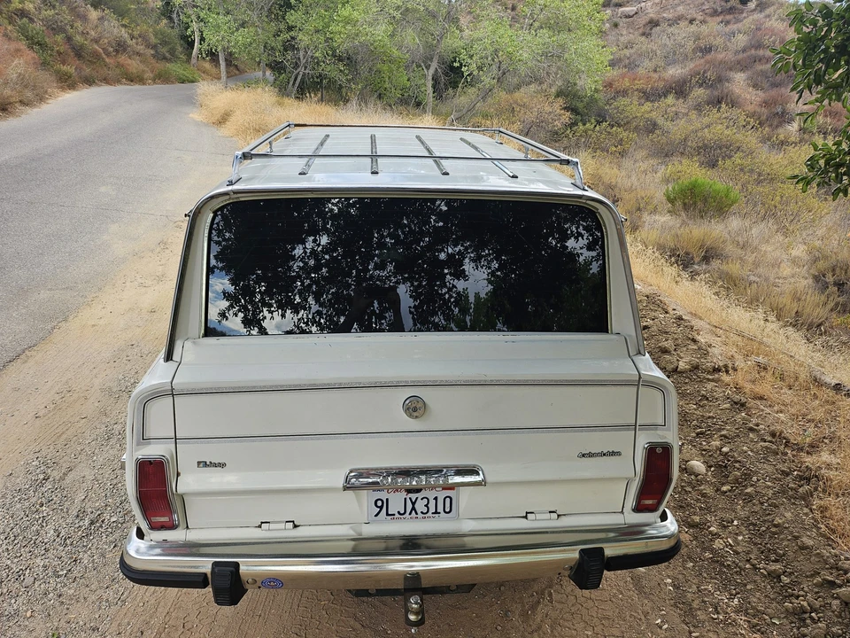 1983 Jeep SJ Cherokee - Image 16 of 31