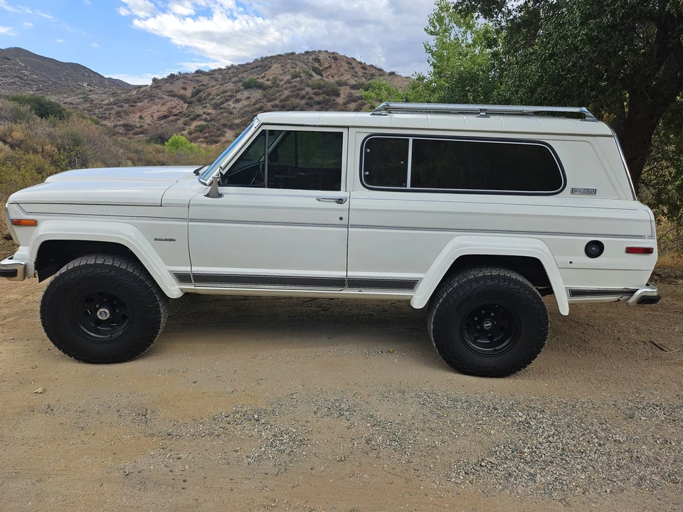 1983 Jeep SJ Cherokee - Image 11 of 31