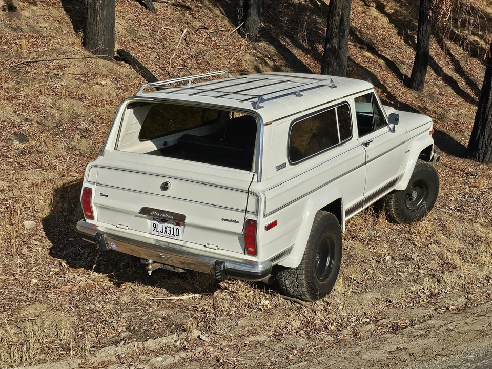 1983 Jeep SJ Cherokee - Image 21 of 31