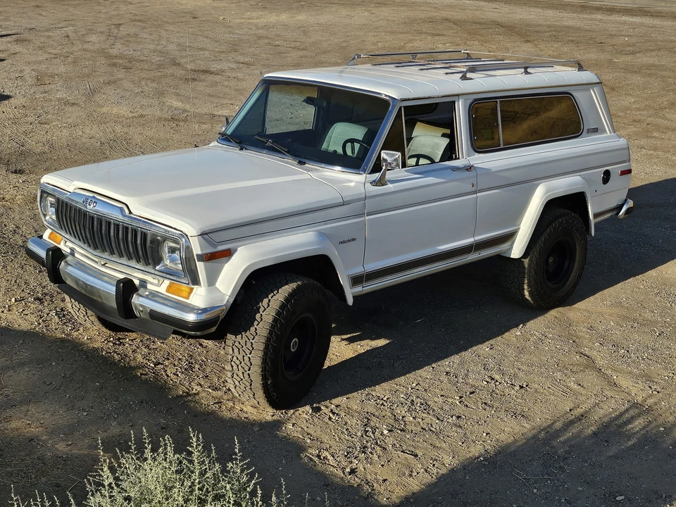 1983 Jeep SJ Cherokee - Image 9 of 31