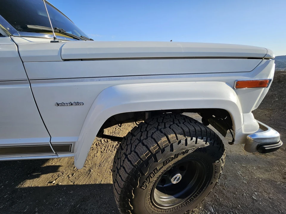 1983 Jeep SJ Cherokee - Image 24 of 31