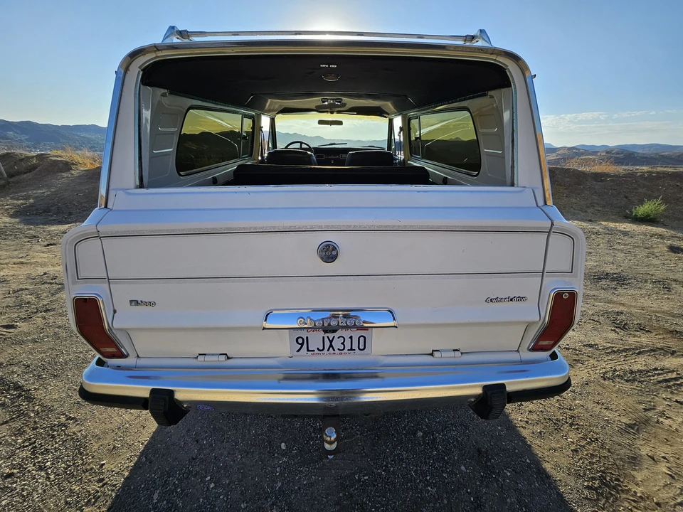 1983 Jeep SJ Cherokee - Image 18 of 31