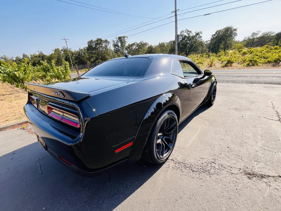 2023 Dodge Challenger SRT Hellcat 3rd Gen - Image 5 of 31