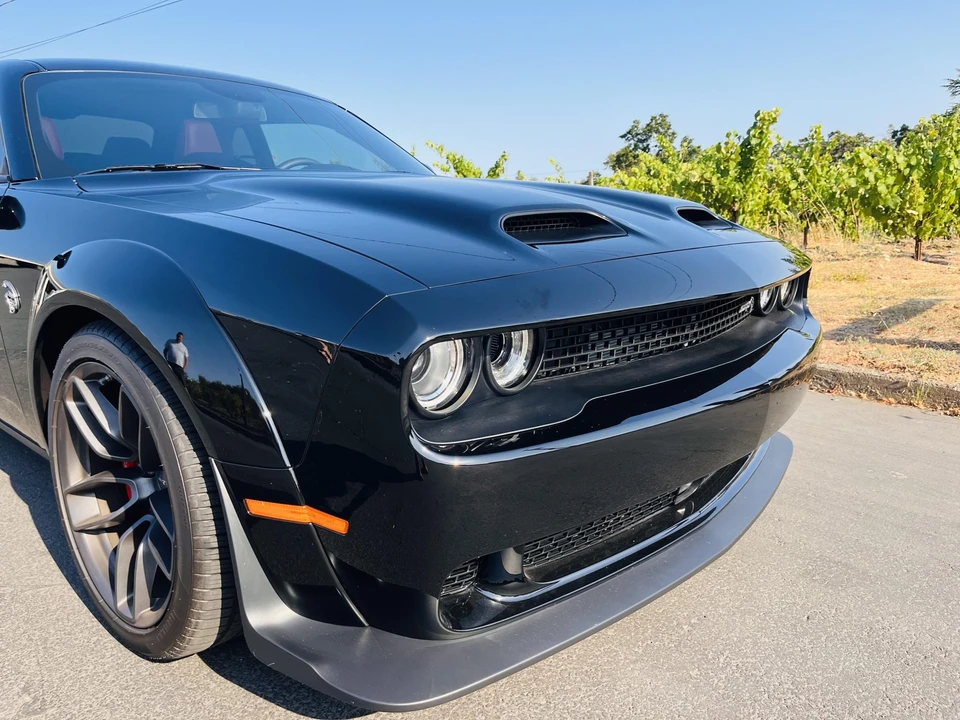 2023 Dodge Challenger SRT Hellcat 3rd Gen - Image 12 of 31