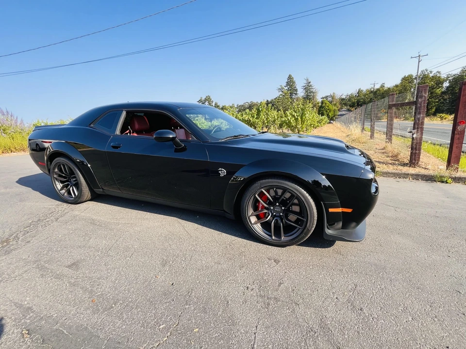 2023 Dodge Challenger SRT Hellcat 3rd Gen - Image 8 of 31