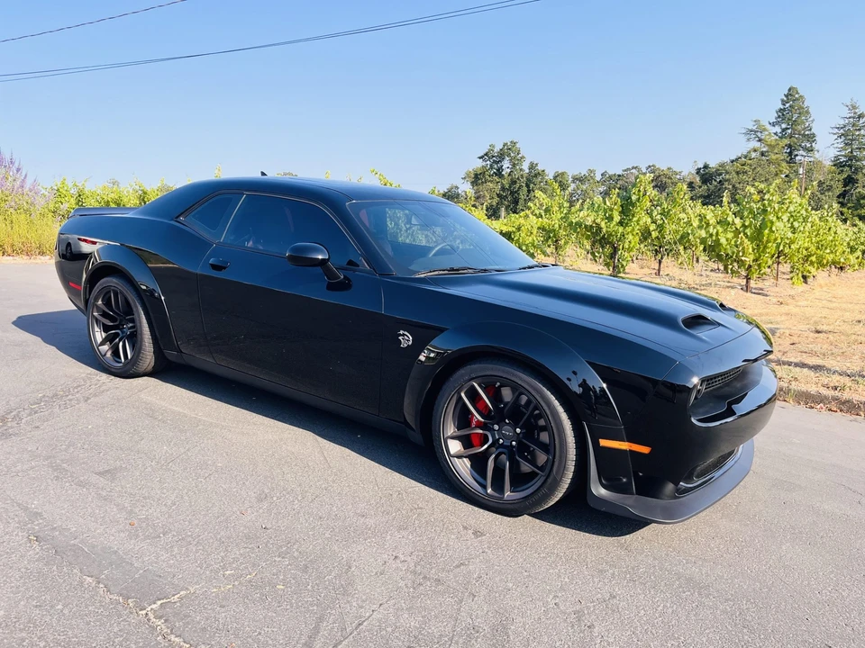 2023 Dodge Challenger SRT Hellcat 3rd Gen - Image 7 of 31