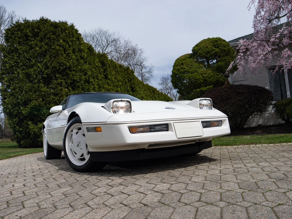 1988 Chevrolet Corvette C4 - Image 16 of 31