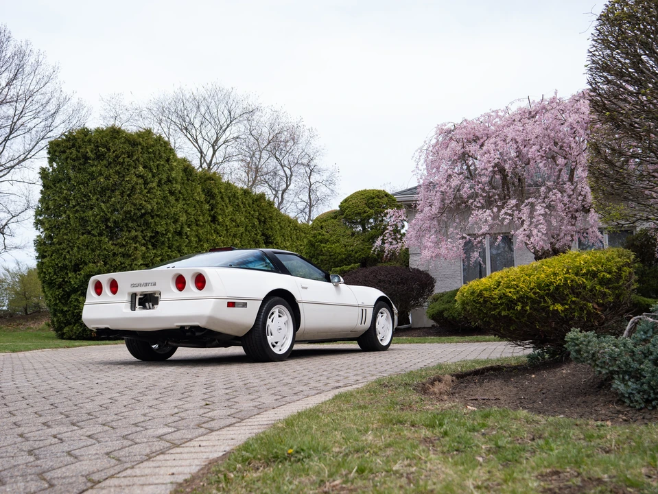 1988 Chevrolet Corvette C4 - Image 30 of 31