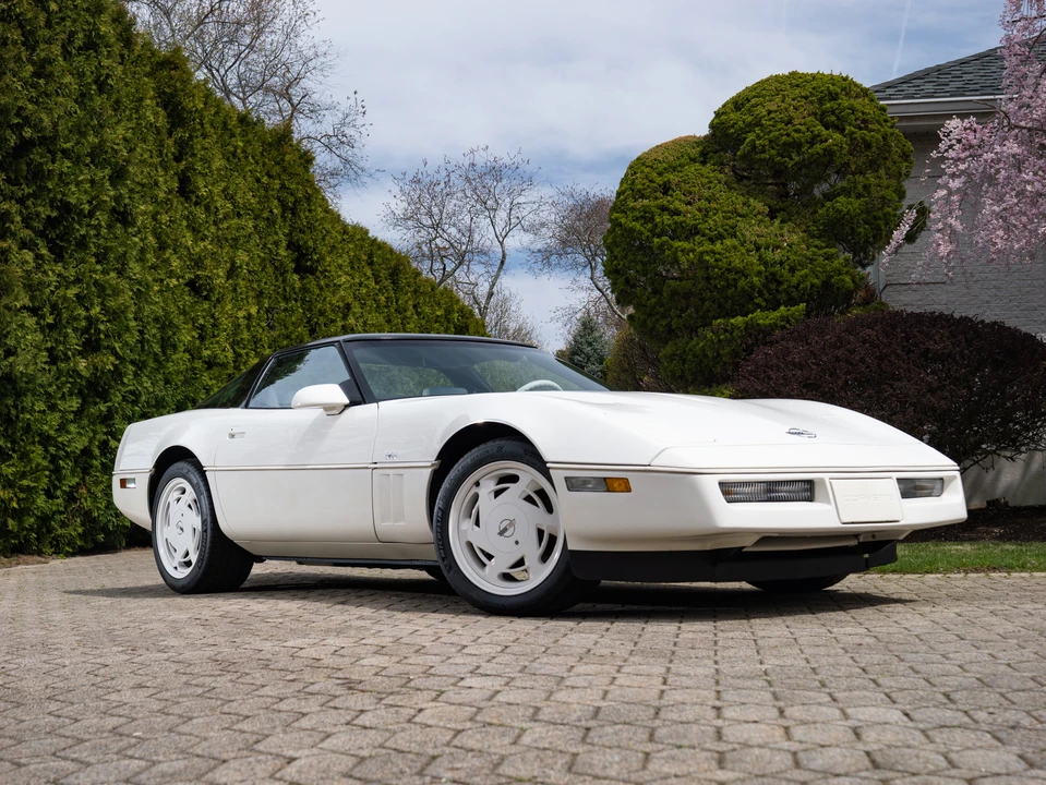 1988 Chevrolet Corvette C4 - Image 25 of 31