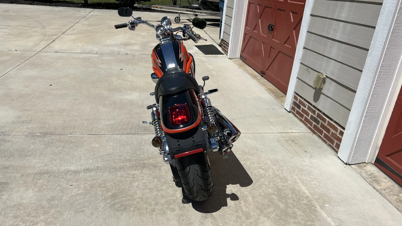 2005 Harley-Davidson CVO - Image 19 of 31