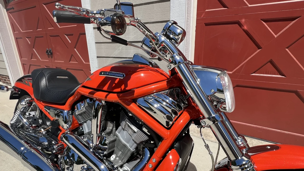 2005 Harley-Davidson CVO - Image 28 of 31