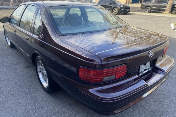 1996 Chevrolet Impala 8th Gen - Image 2 of 7
