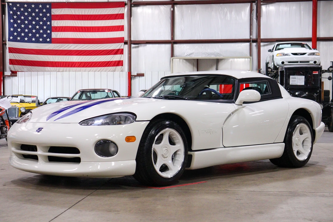 1996 Dodge Viper 2nd Gen - Image 2 of 31