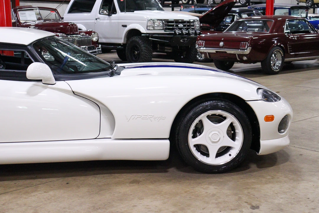 1996 Dodge Viper 2nd Gen - Image 15 of 31