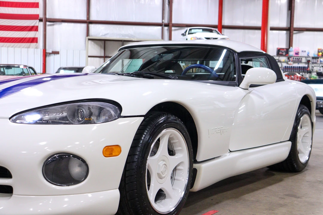 1996 Dodge Viper 2nd Gen - Image 11 of 31