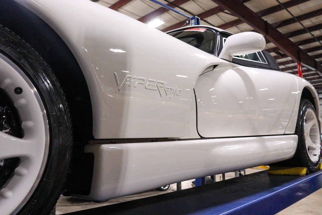 1996 Dodge Viper 2nd Gen - Image 21 of 31