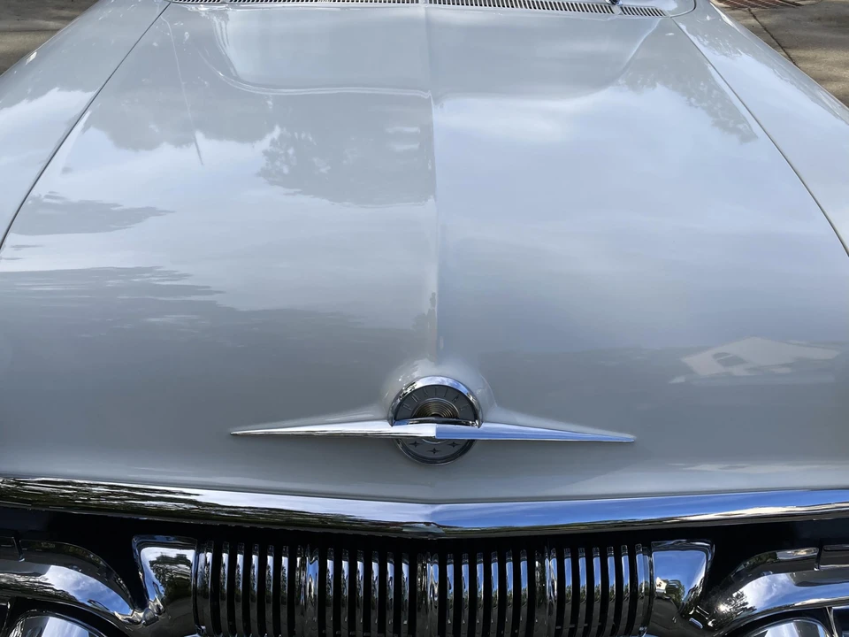 1957 Pontiac Chieftain - Image 21 of 31